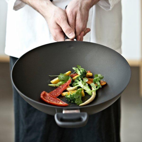 SCANPAN Wokpanna 32 cm