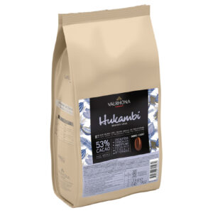 Valrhona Hukambi 53 % 3 kg – mörk mjölkchoklad i pellets med toner av kex och lätt bitterhet. För praliner, ganache och dessert.